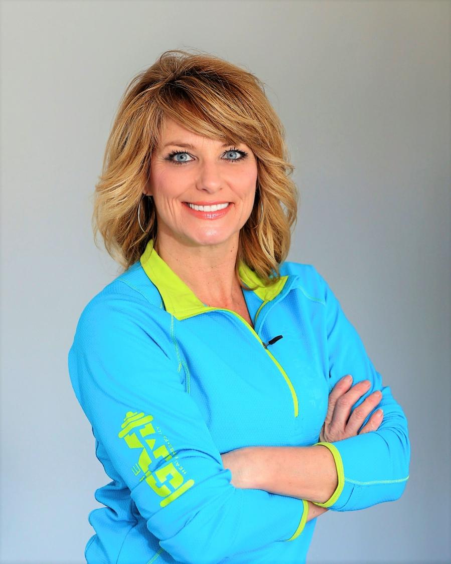 Melanie Robin is one of our most experienced aerobic teachers, and loves to teach both dance and tabata workouts! Mel does everything with a pep in her step!